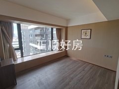 s46243D8F114A4DC69446FFE833EE285E.jpg
