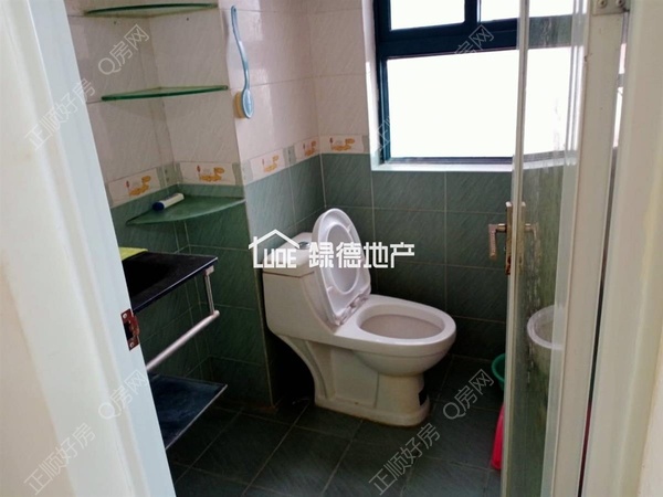s60C52D4D75D84AFF9E88CDAF2B35E153.jpg