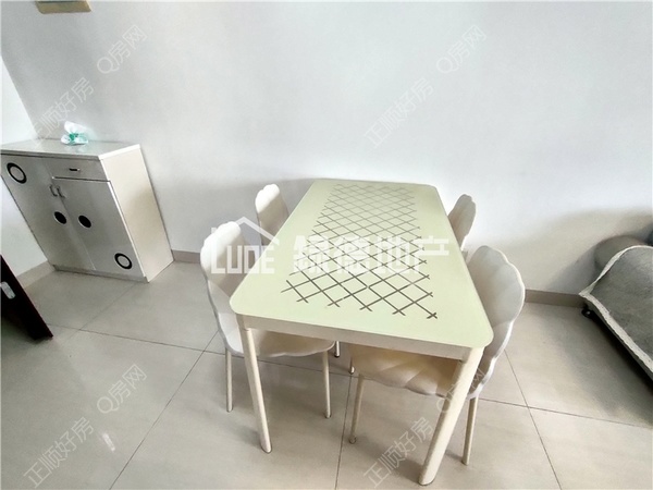 s871CE390F05E40E2AF6DE57F14B5A7E5.jpg