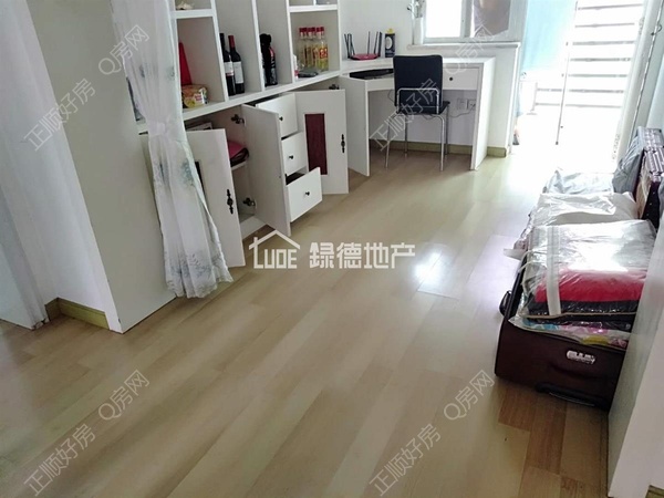 s95CFF842808A402491B915579DC20100.jpg