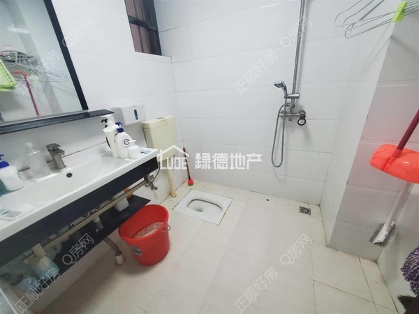 s97DBD25000224125BBD8810B61B6C1AD.jpg