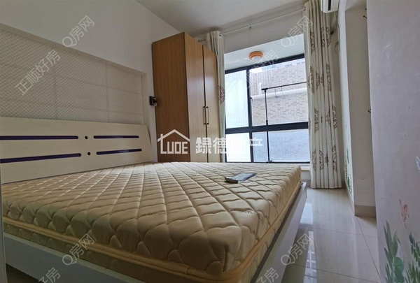 sA48731D8FCA44860A280815CCCE524C5.jpg