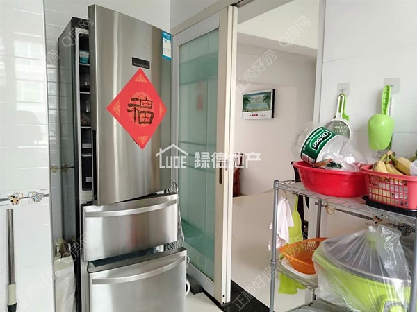 sC2839AED6C2148968EEAF6BFB3D247CA.jpg