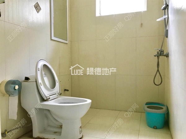 sCE1F2B64EF7C4543AD0E62E0116D0F17.jpg