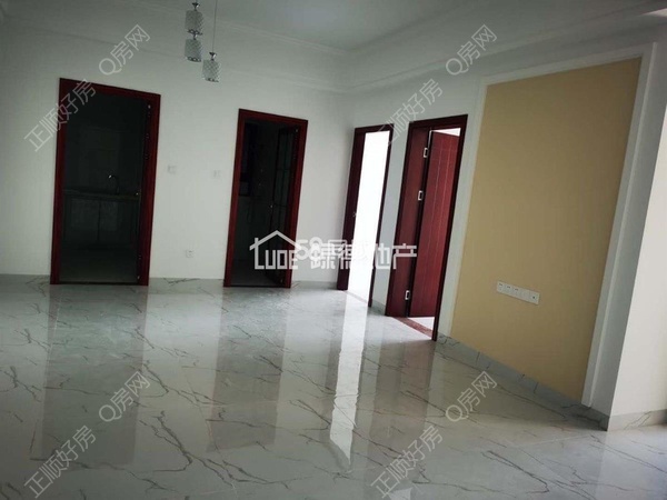 sD58ADF855B124B9CAB34CE1763E7534C.jpg