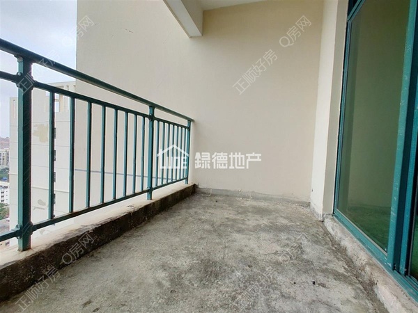s2747BF9C50784DAA925DF8658935D5A9.jpg