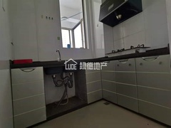 s301372167DEB437F9DA626723876F411.jpg