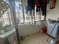 s3430AED2EAEF4BF6885C674DDA31F7E7.jpg