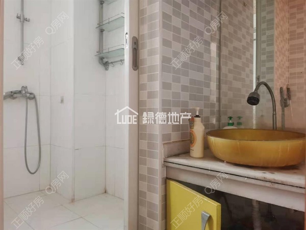 s581585CE57204A85A07EF8EDEBE4F317.jpg