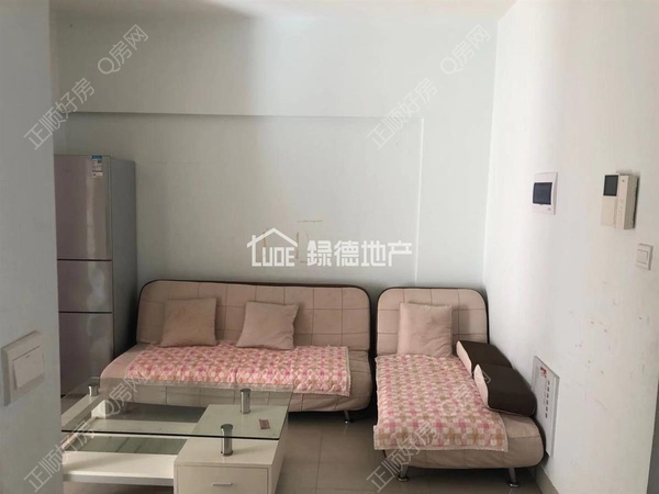 s9172BD622F67434E845641A98DCF9632.jpg