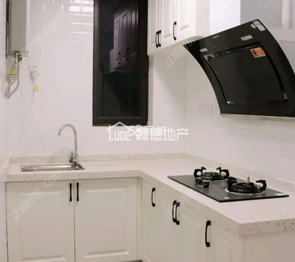 s9DDF86FA69D34ED9AE77D514D158AF5E.jpg