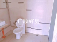 sB796878B9A73476B8F1B7012DC932878.jpg