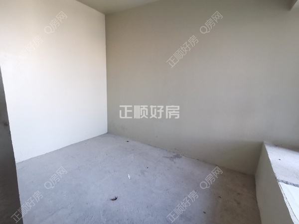 次卧