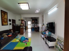 house_img