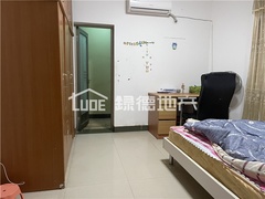 s424BFCC1591D436581C3090EDF65D6F6.jpg