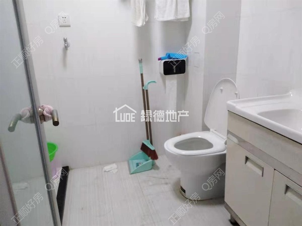 s5DEE51AE61DD4635AC8D73750C6F0839.jpg