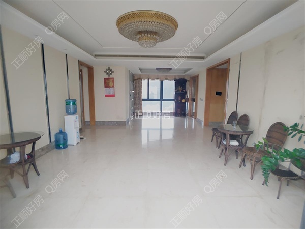 VR看房