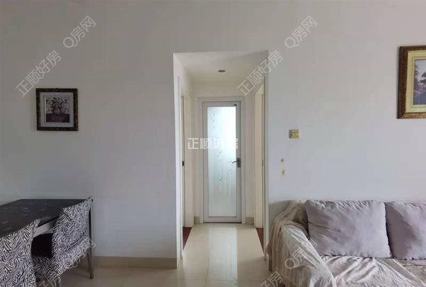 s89E2707E105E43D08F3E3D7B50F5D76C.jpg