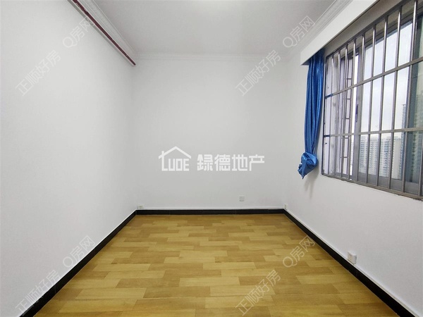 sB4FB2F42171244DCAEEB55ED7634C1AB.jpg