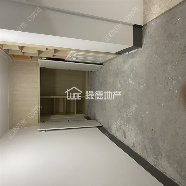 sCFEF9778A4894E0DA89D59687099664C.jpg