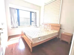 sD94BA28E00694FDBA231C51F224B71A8.jpg