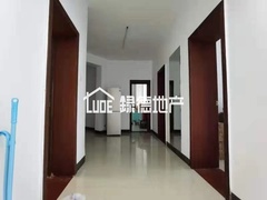 sDFB095FE440B4FF7BA8BBF91A6C3CE3E.jpg
