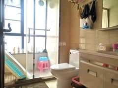 sE2C2F4FA09114D6BAA2E6021B861C2C4.jpg