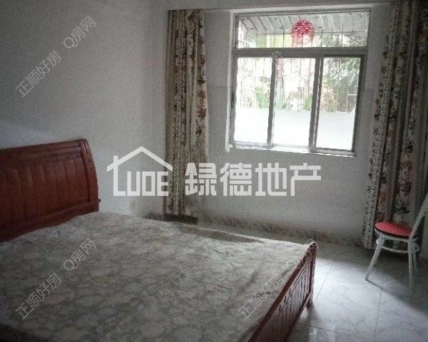 sE523CB597E20466885B737DCC9AE4DB8.jpg