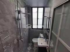sF77565E429B542F5AF5480AC8D0CCF6A.jpg