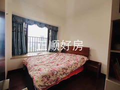 次卧