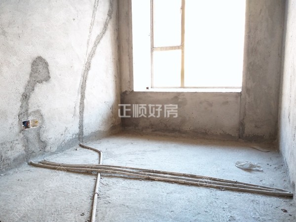 次卧