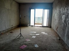 house_img