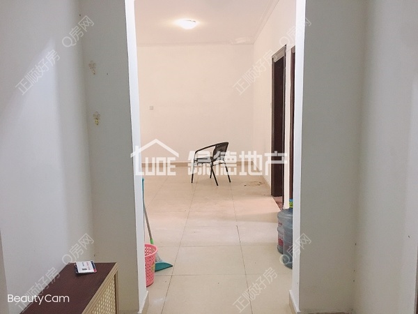 s9B7D23B18FF84CA59F3E072EF9DAF143.jpg