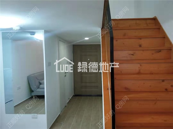 sABB5C6225B6E4076BA92D3FB620359C0.jpg