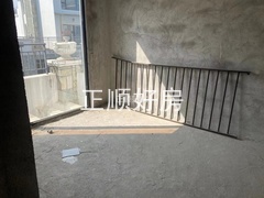 sBDB7949B23F84E749F89ADEF8BD075E3.jpg