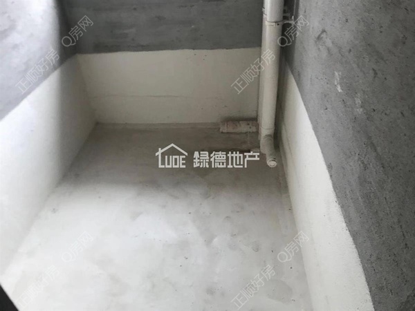 sC76986A2A6474C19AAA3E6600B45BD5E.jpg