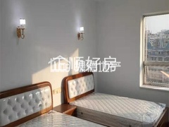 sCAC1D0A716A84D3EA52888FA662B6A2C.jpg