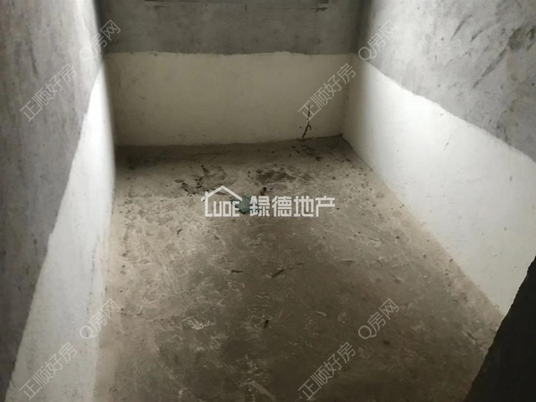sE6B68E13F76A453C994F27DD5EB57EB6.jpg