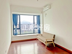 sED360CE92B7A45F7A46AC9FBE2986954.jpg