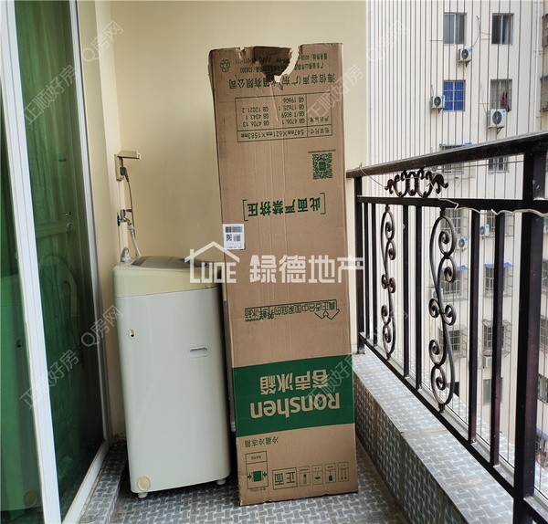 sF31F8186A8D542C4B3C2F35F0BCDE936.jpg