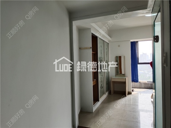 sF8D7E84029014716813E72AF74180586.jpg