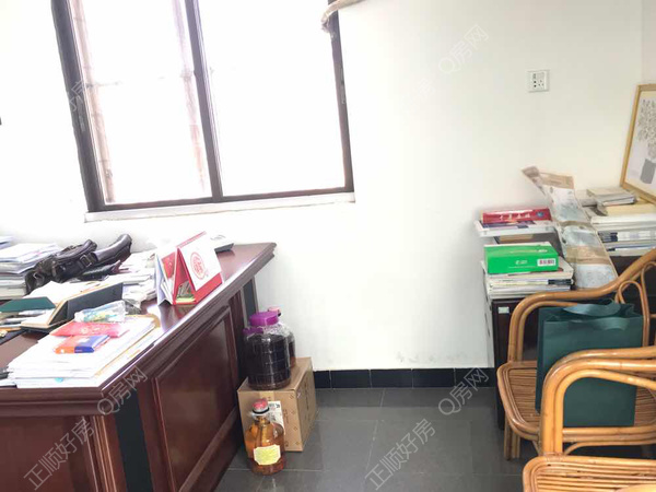 客厅