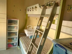 s4C039189388B47A4A365F42CC69DB561.jpg