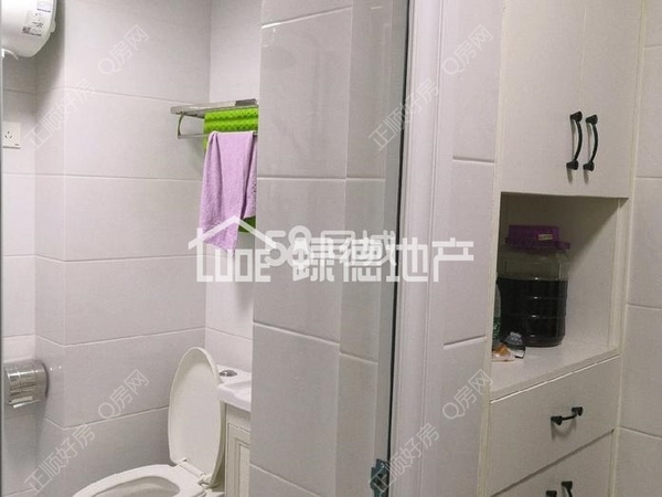 s68B12DF3D9FB4707998A05830C896820.jpg