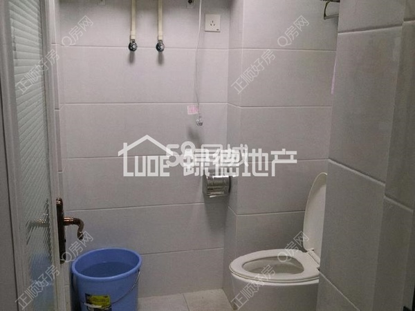 sB5BAF10B3B4F406587A4DBB18AE141FB.jpg