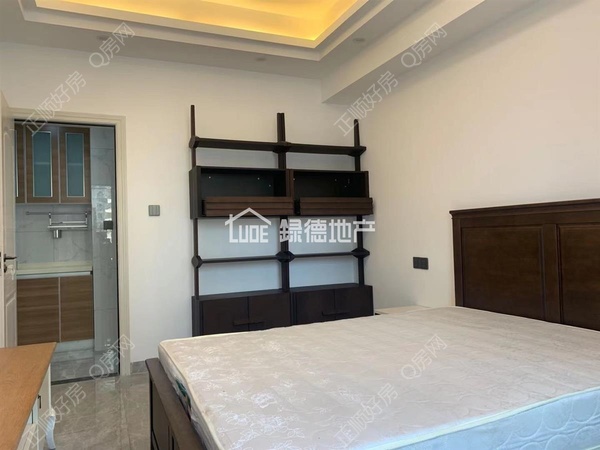 sD6F455CE12ED427780E4BD851EA8DCB5.jpg