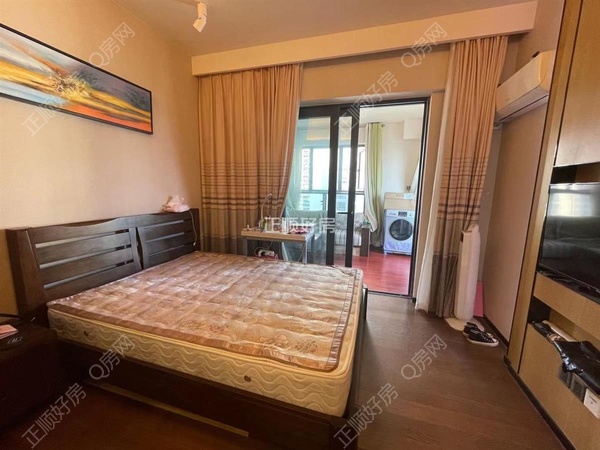 sEBE7A18480C94EFDA884EECE74DED6A9.jpg
