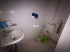 sF4E21B4B84DB4772AAAD2B8A40C9ED1E.jpg