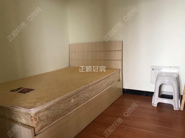 次卧