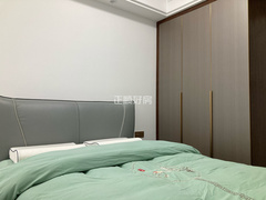 次卧
